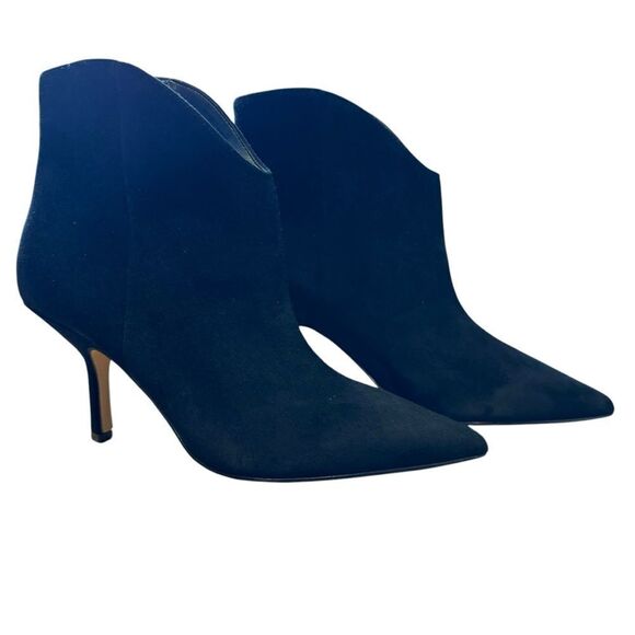 Revolve Marc Fisher LTD Haylian Suede Leather Pointed Toe Ankle Boots - Picture 4 of 12